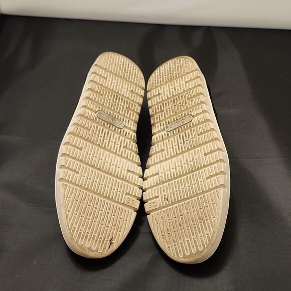 VIONIC WOMEN'S UPTOWN SKIMMER KNIT SLIP-ONS LOAFER - Picture 11 of 15